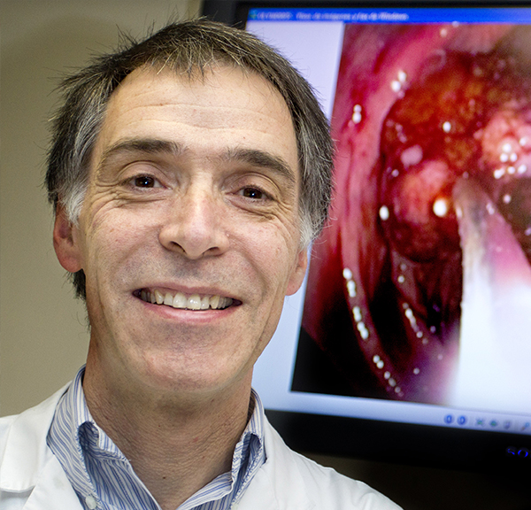 Dr. Antoni CastellsCo-Coordinador del Programa de Barcelona Hospital Clínic